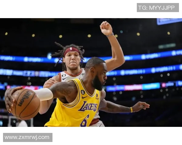 湖人对决掘金精彩回顾球星表现与战术分析全方位解读 湖人对决掘金精彩回顾球星表现与战术分析全方位解读